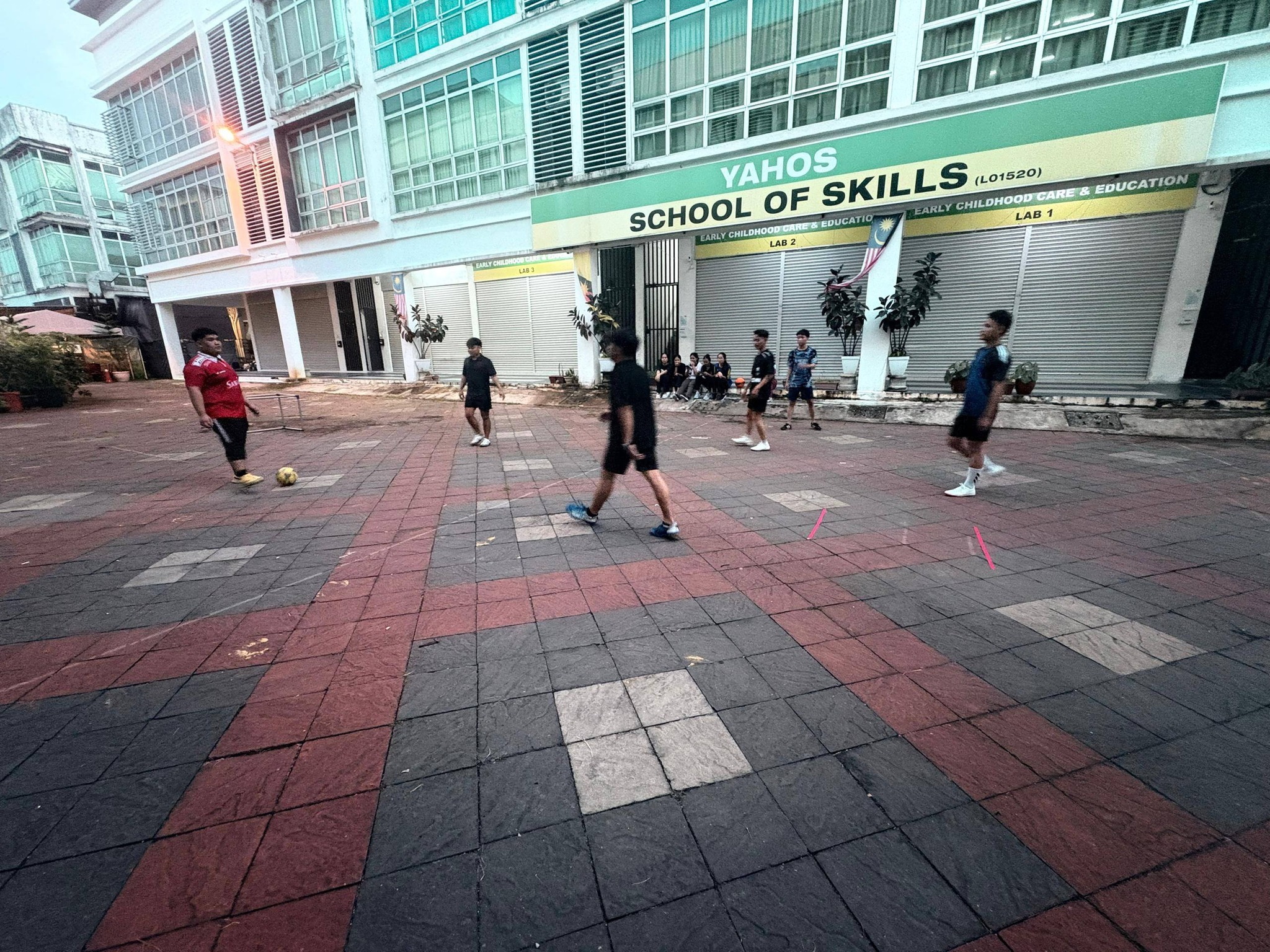 Aktiviti Kelab Futsal Yahos Metrocity