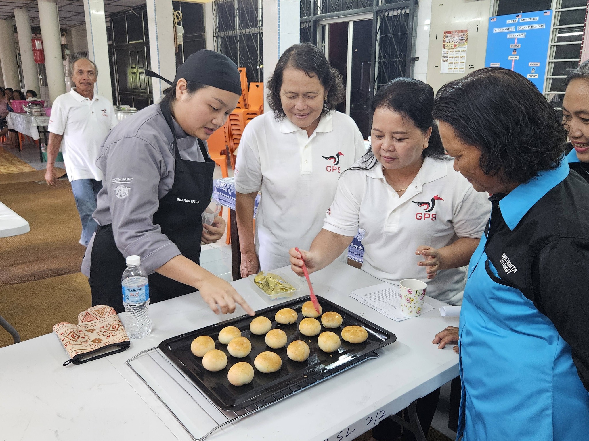 Latihan Komuniti: Belajar Membuat Bun di Kampung Sungai Langit, Ulu Layar Betong