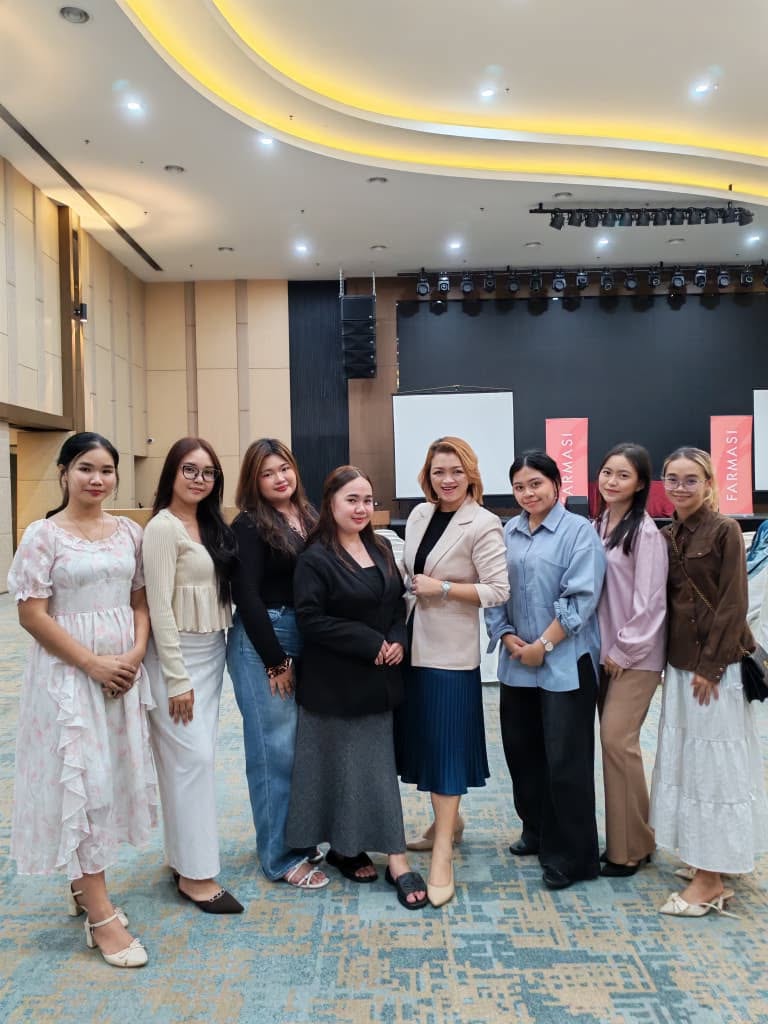 Pelajar Yahos School of Skills menyertai Program Beauty Affairs yang berlangsung di Theatre Hotel, Kuching